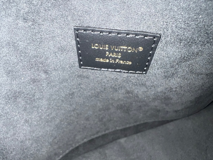 M26489 アルマＰM（ブランドバッグ）の商品画像 - 査定依頼日：2025年12月20日 - 最高査定価格：300,000円