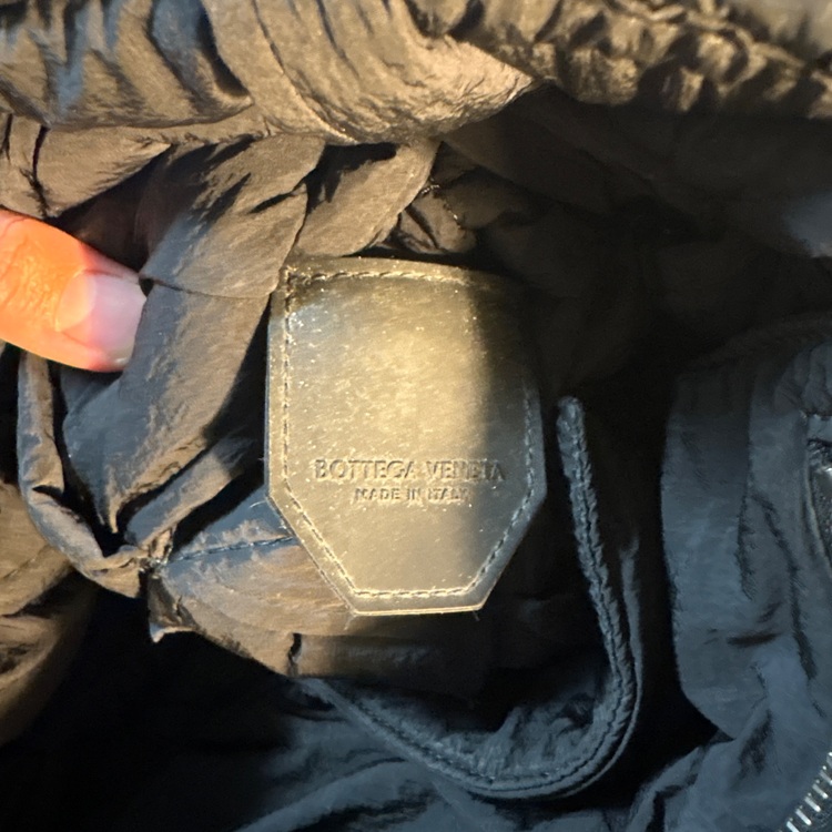ボッテガ・ヴェネタ  （ブランドバッグ）の商品画像 - 査定依頼日：2025年9月27日 - 最高査定価格：85,000円