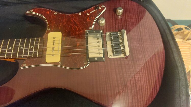 パシフィカ611（ピアノ・楽器・PA機材）の商品画像 - 査定依頼日：2026年4月14日 - 最高査定価格：25,000円