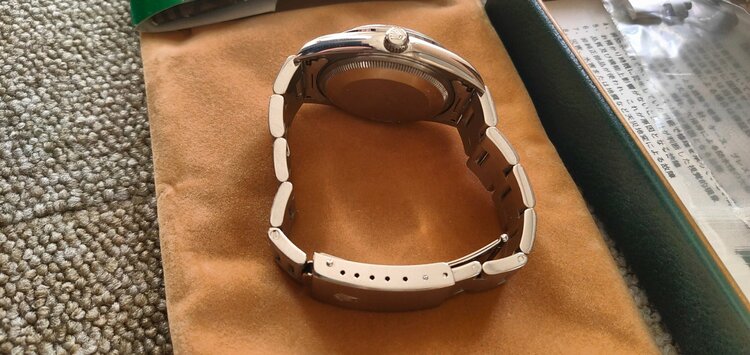 ロレックス エアキング R14000A10B7835（高級時計）の商品画像 - 査定依頼日：2026年1月14日 - 最高査定価格：700,000円