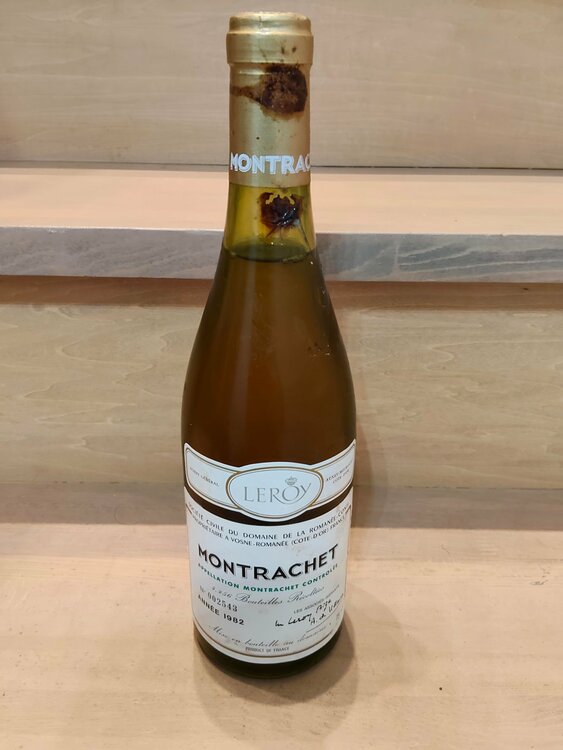 ワイン モンラッシェ（お酒）の商品画像 - 査定依頼日：2026年7月5日 - 最高査定価格：400,000円