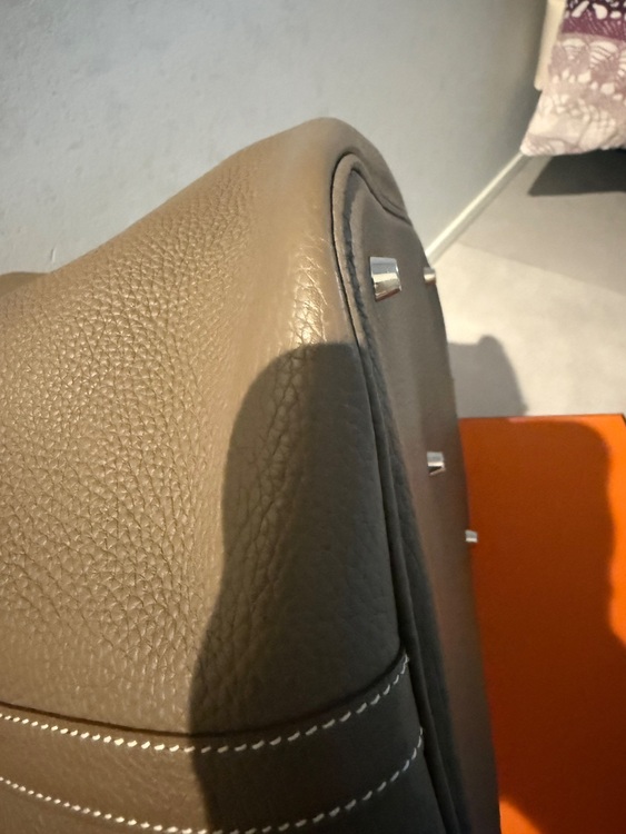 GM（ブランドバッグ）の商品画像 - 査定依頼日：2025年10月27日 - 最高査定価格：430,000円