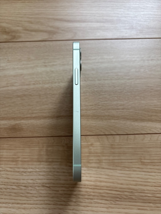 iPhone iPhone 12 256GB SIMフリー（スマホ）の商品画像 - 査定依頼日：2026年7月18日 - 最高査定価格：27,500円