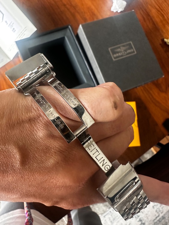 ブライトリング ナビタイマー （高級時計）の商品画像 - 査定依頼日：2025年9月10日 - 最高査定価格：550,000円