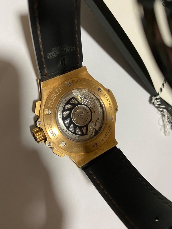 ウブロ ビックバン 341.PX.7918.PR.1979　（高級時計）の商品画像 - 査定依頼日：2025年6月11日 - 最高査定価格：2,400,000円