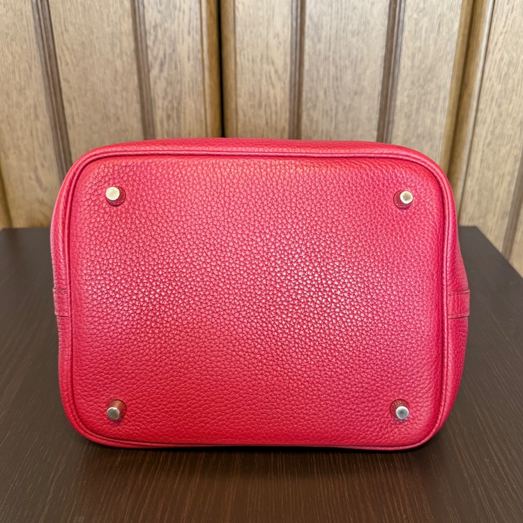 ピコタンロック MM（ブランドバッグ）の商品画像 - 査定依頼日：2025年6月12日 - 最高査定価格：340,000円