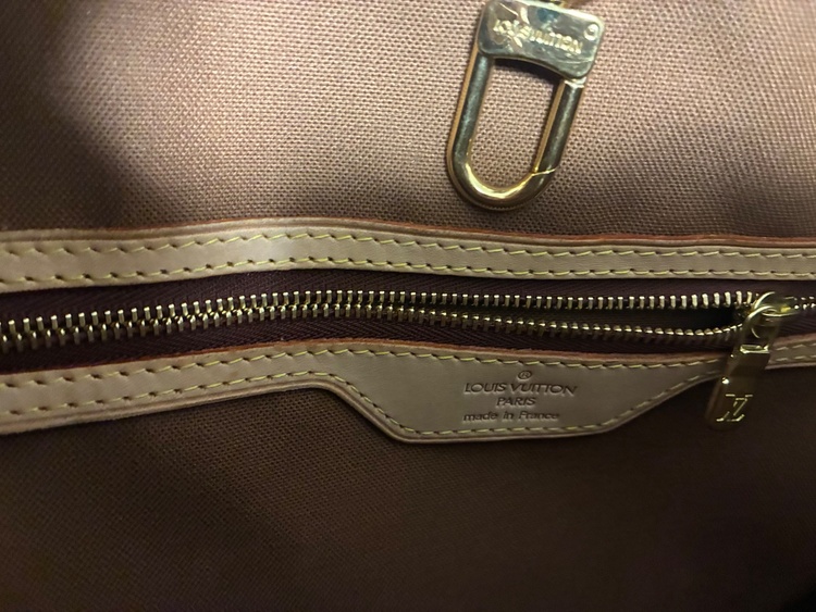 ヴィトン（ブランドバッグ）の商品画像 - 査定依頼日：2025年12月28日 - 最高査定価格：80,000円