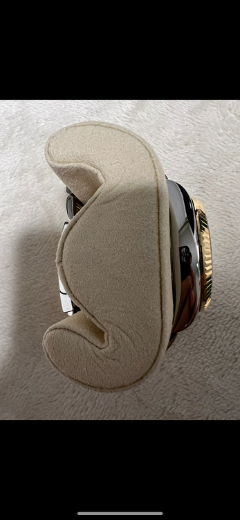 ロレックス スカイドゥエラー （高級時計）の商品画像 - 査定依頼日：2024年12月29日 - 最高査定価格：2,600,000円