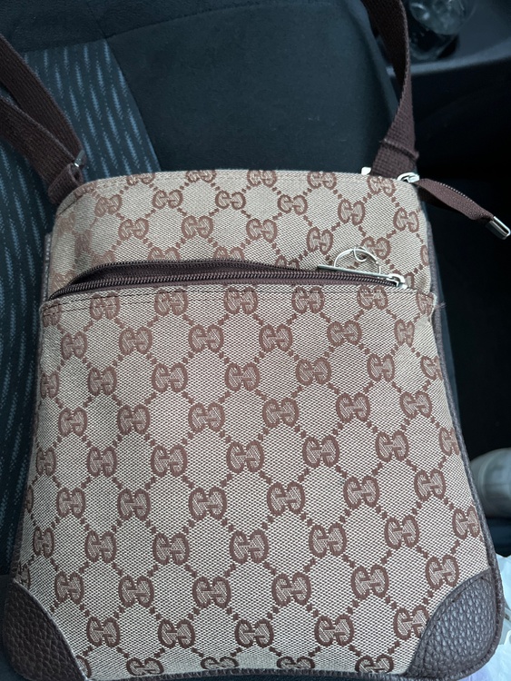 グッチ  （ブランドバッグ）の商品画像 - 査定依頼日：2026年4月13日 - 最高査定価格：100,000円
