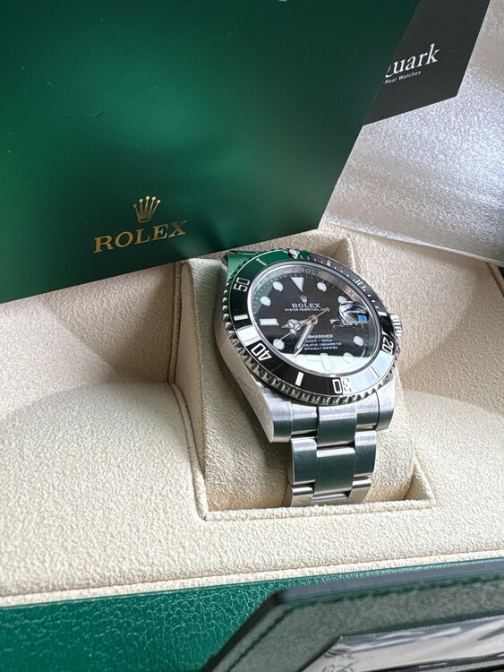 ロレックス サブマリーナー 116610LN（高級時計）の商品画像 - 査定依頼日：2025年4月10日 - 最高査定価格：1,650,000円