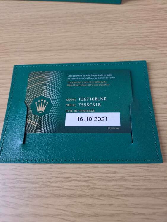 ロレックス GMTマスター 126710BL NR（高級時計）の商品画像 - 査定依頼日：2025年3月31日 - 最高査定価格：2,600,000円