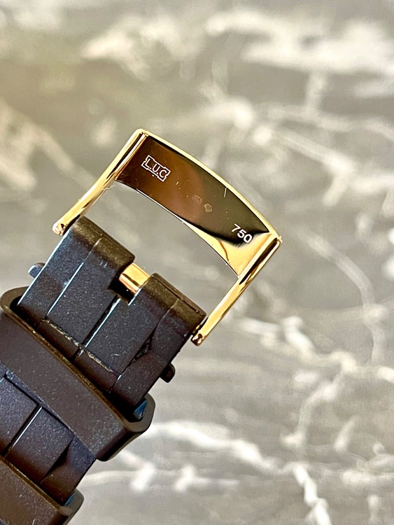 3000本限定ハッピースポーツ（高級時計）の商品画像 - 査定依頼日：2026年3月21日 - 最高査定価格：1,250,000円