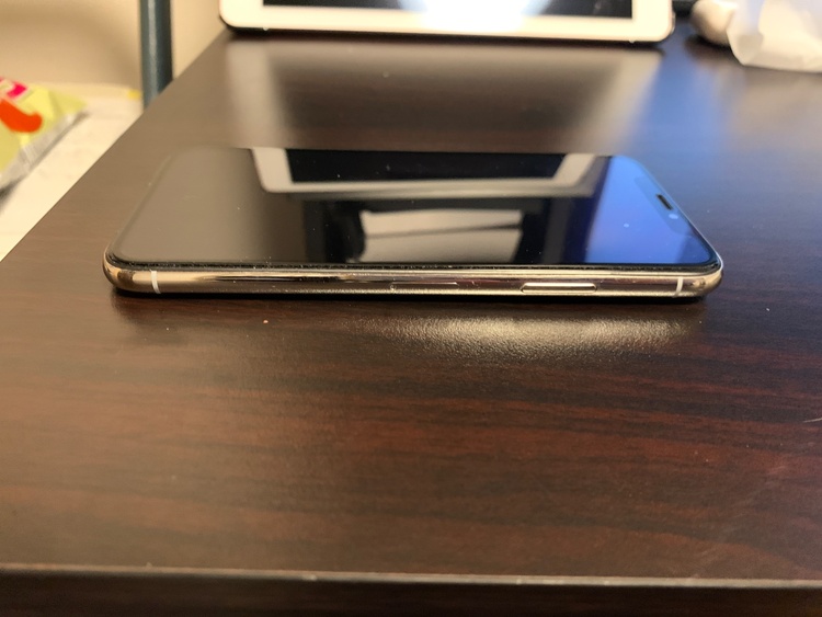 iPhone X（スマホ）の商品画像 - 査定依頼日：2026年1月20日 - 最高査定価格：11,000円