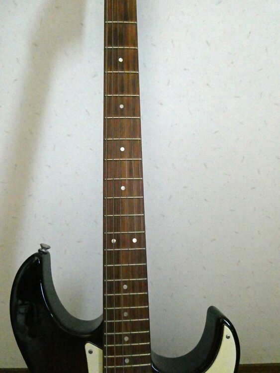 PACIFICA 112V オールドバイオリンサンバースト(OVS)（ピアノ・楽器・PA機材）の商品画像 - 査定依頼日：2026年8月27日 - 最高査定価格：100,000円