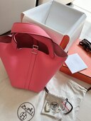 新品 ピコタンロックpm W刻印　ローズアザレ（ブランドバッグ）の商品画像 - 査定依頼日：2024年7月29日 - 最高査定価格：500,000円