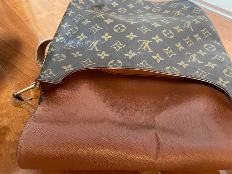 ミュゼット　M51256（ブランドバッグ）の商品画像 - 査定依頼日：2022年9月22日 - 最高査定価格：35,000円