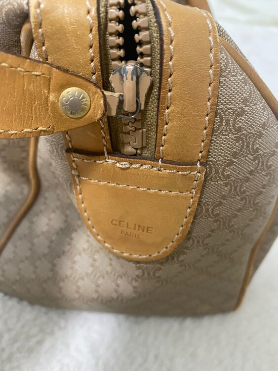 マカダム ハンドバック ミニボストン（ブランドバッグ）の商品画像 - 査定依頼日：2025年5月27日 - 最高査定価格：13,000円