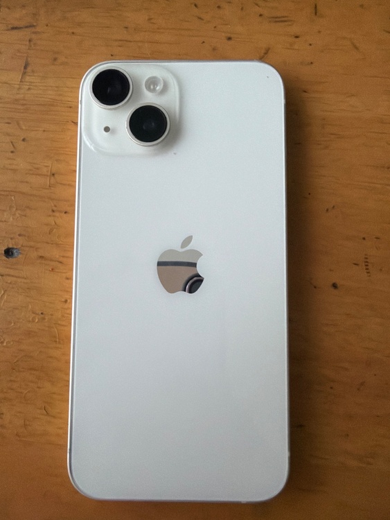 iPhone 14 256GB Softbank（スマホ）の商品画像 - 査定依頼日：2026年5月1日 - 最高査定価格：55,000円