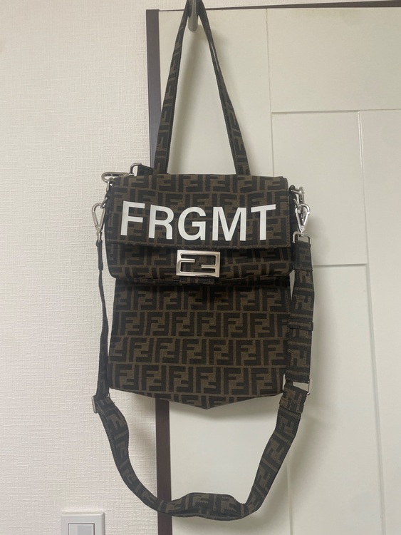 フェンディ  （ブランドバッグ）の商品画像 - 査定依頼日：2025年6月6日 - 最高査定価格：220,000円