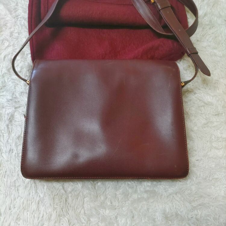 カルティエ ショルダーバック（ブランドバッグ）の商品画像 - 査定依頼日：2025年6月22日 - 最高査定価格：10,000円