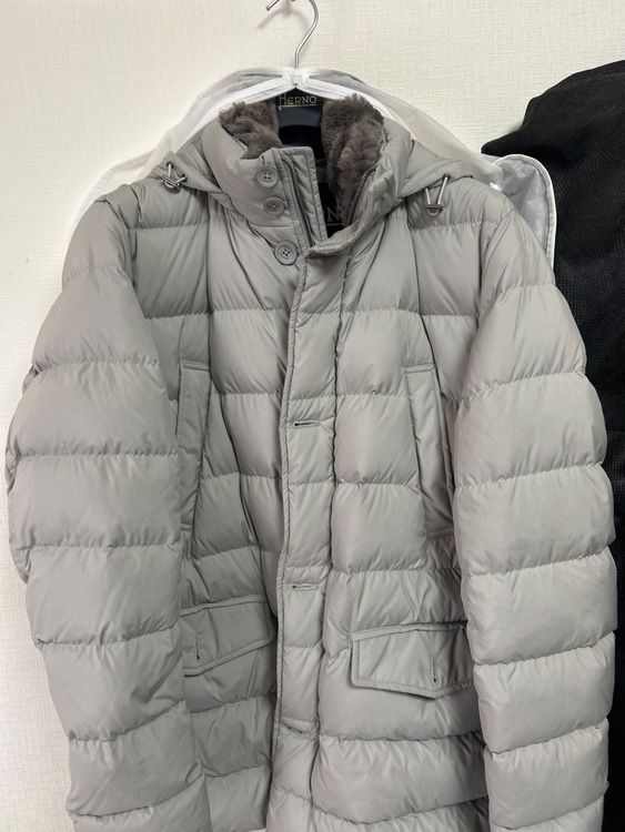 HERNO（古着・ファッション）の商品画像 - 査定依頼日：2025年11月11日 - 最高査定価格：27,500円