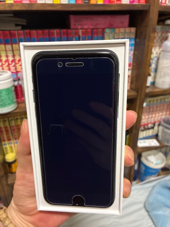 iPhone SE (第 3 世代) 64GB Softbank（スマホ）の商品画像 - 査定依頼日：2026年3月29日 - 最高査定価格：20,000円