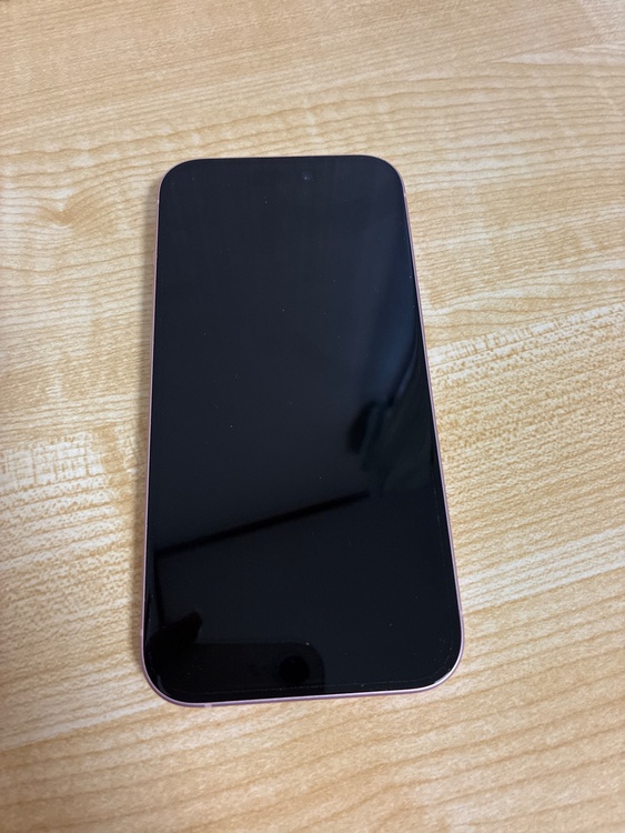 iPhone 15 128GB SIMフリー（スマホ）の商品画像 - 査定依頼日：2026年2月21日 - 最高査定価格：53,000円