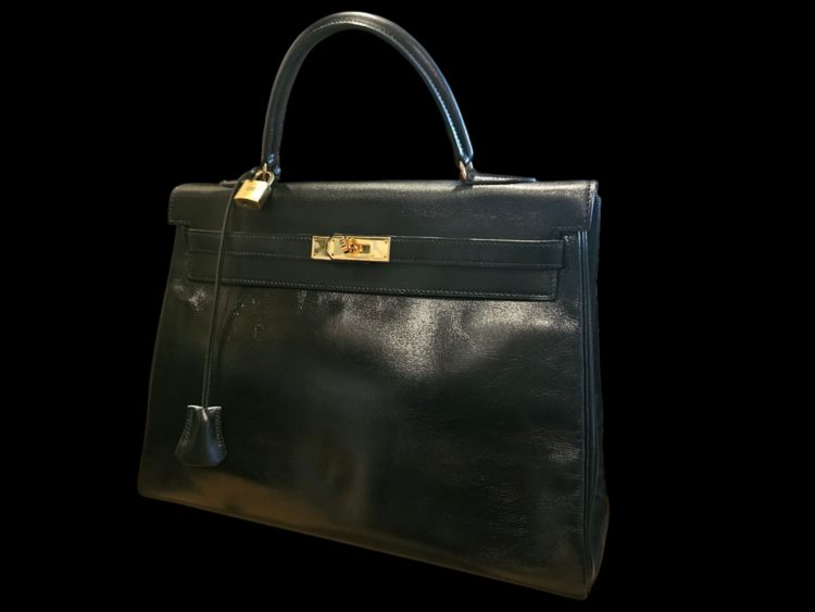 ケリー35（ブランドバッグ）の商品画像 - 査定依頼日：2026年2月20日 - 最高査定価格：920,000円