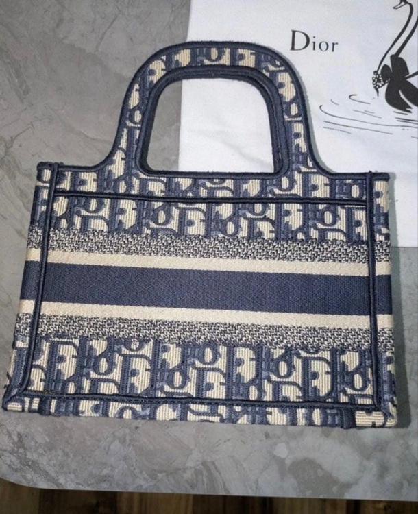 ディオール  （ブランドバッグ）の商品画像 - 査定依頼日：2026年2月9日 - 最高査定価格：110,000円