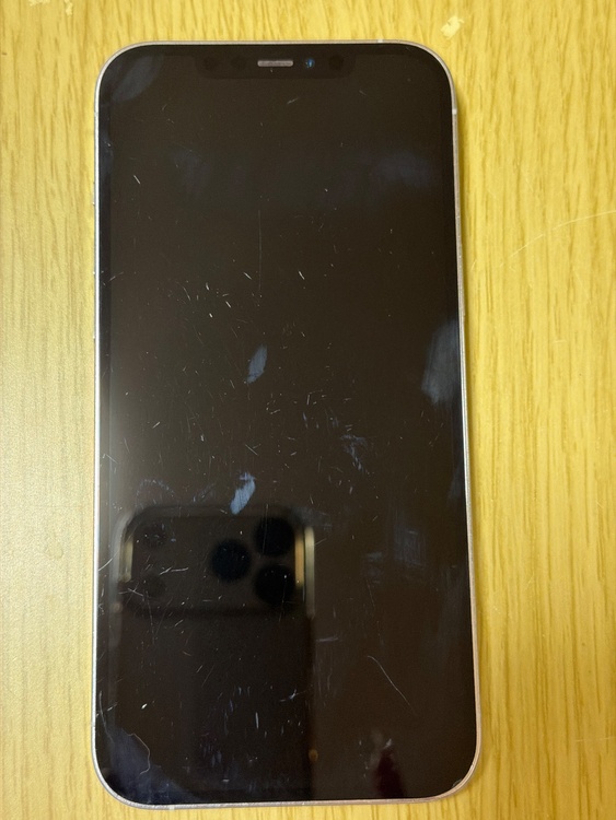 iPhone iPhone 12 Pro Max 256GB au（スマホ）の商品画像 - 査定依頼日：2026年9月25日 - 最高査定価格：25,000円
