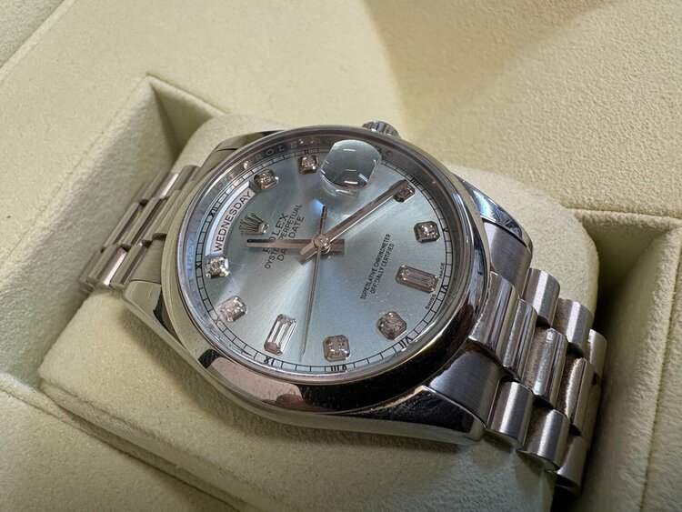 ロレックス デイデイト （高級時計）の商品画像 - 査定依頼日：2026年2月7日 - 最高査定価格：5,100,000円