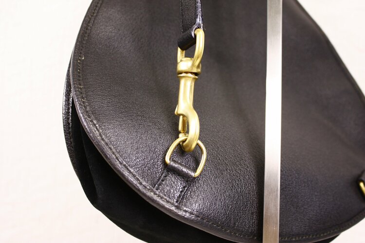 GUCCI ホースビット ショルダーバッグ スエード レザー 003 2113 0034（ブランドバッグ）の商品画像 - 査定依頼日：2026年10月15日 - 最高査定価格：15,000円