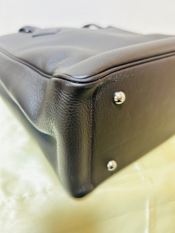 ヴィクトリアカバス32（ブランドバッグ）の商品画像 - 査定依頼日：2025年8月3日 - 最高査定価格：170,000円