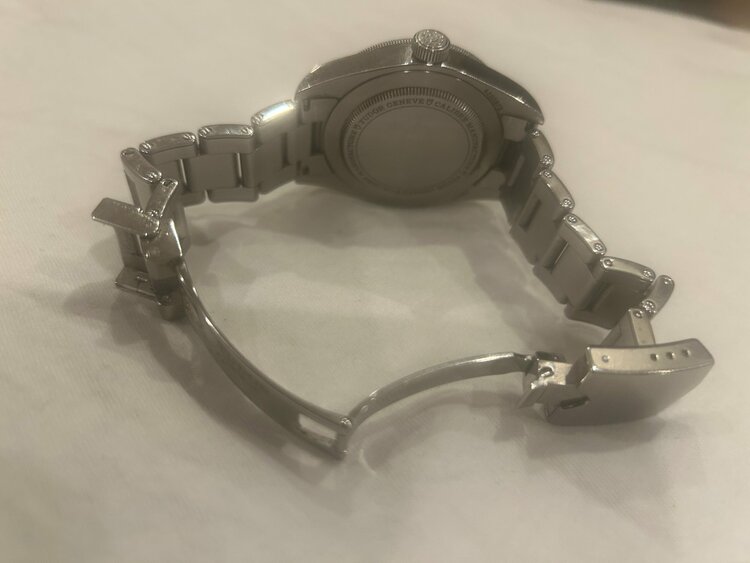 チューダー ブラックベイ 79030N（高級時計）の商品画像 - 査定依頼日：2025年12月7日 - 最高査定価格：300,000円