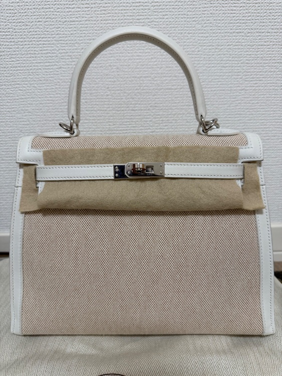 エルメス ケリー （ブランドバッグ）の商品画像 - 査定依頼日：2025年11月30日 - 最高査定価格：100,000円