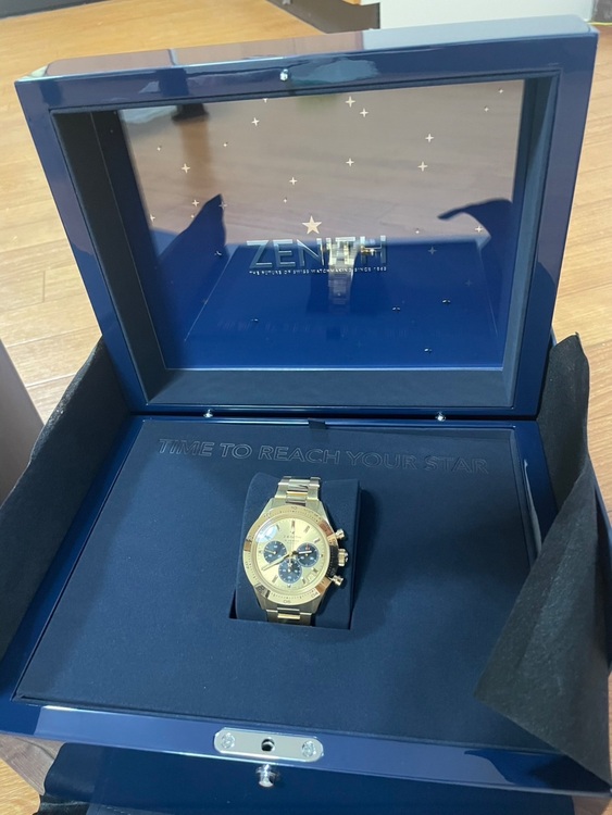 クロノマスタースポーツ（高級時計）の商品画像 - 査定依頼日：2025年8月15日 - 最高査定価格：2,700,000円