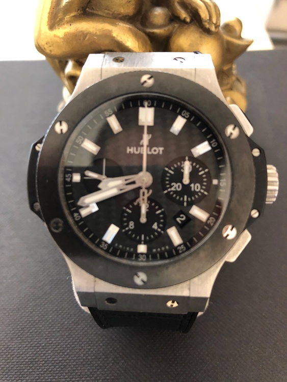 HUBLOT ウブロ ビックバン（高級時計）の商品画像 - 査定依頼日：2026年2月18日 - 最高査定価格：700,000円
