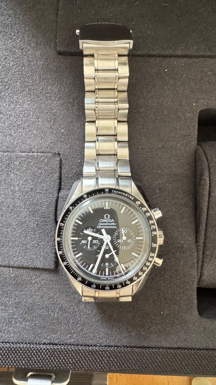 オメガ スピードマスター Watch No 78815741（高級時計）の商品画像 - 査定依頼日：2026年1月20日 - 最高査定価格：920,000円