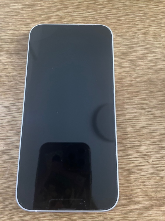 iPhone iPhone 14 128GB SIMフリー（スマホ）の商品画像 - 査定依頼日：2026年7月25日 - 最高査定価格：50,000円
