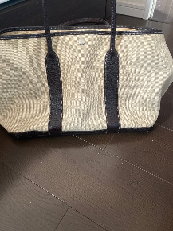 ガーデンパーティ（ブランドバッグ）の商品画像 - 査定依頼日：2025年3月24日 - 最高査定価格：70,000円