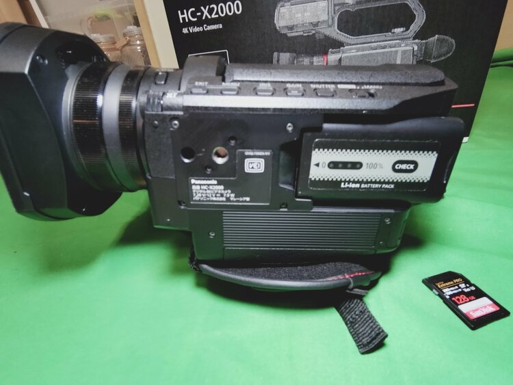 4Kビデオカメラ（カメラ）の商品画像 - 査定依頼日：2026年9月21日 - 最高査定価格：155,000円