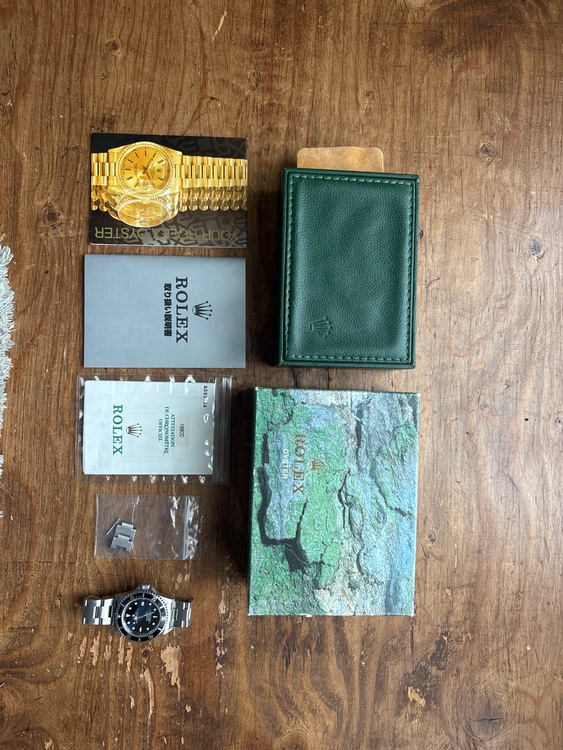 16600（高級時計）の商品画像 - 査定依頼日：2025年10月11日 - 最高査定価格：1,300,000円