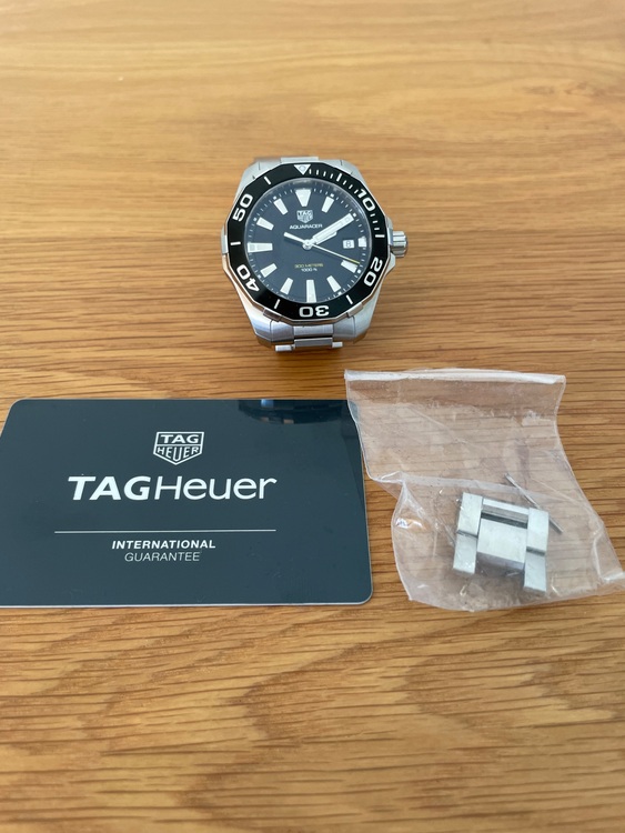 タグホイヤー アクアレーサー WAY111（高級時計）の商品画像 - 査定依頼日：2025年11月15日 - 最高査定価格：140,000円
