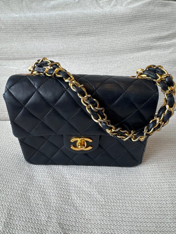 シャネル マトラッセ （ブランドバッグ）の商品画像 - 査定依頼日：2025年5月19日 - 最高査定価格：300,000円