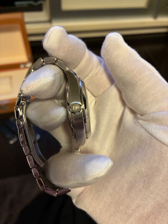 アクアテラ（高級時計）の商品画像 - 査定依頼日：2025年12月30日 - 最高査定価格：100,000円