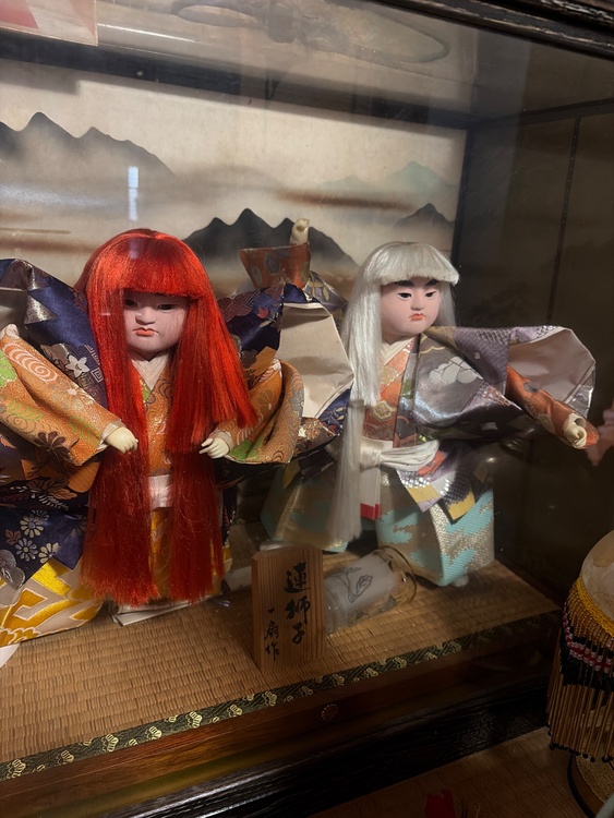 フランス人形 歌舞伎人形（美術品・骨董品）の商品画像 - 査定依頼日：2026年10月9日 - 最高査定価格：100,000円