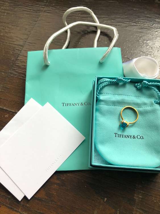 ティファニー　シュガースタックリング　ブルートパーズ　k18イエローゴールド（宝石）の商品画像 - 査定依頼日：2023年4月22日 - 最高査定価格：55,000円