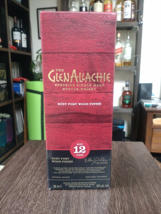 グレンアラヒー12年　ルビーポートウッドフィニッシュ（お酒）の商品画像 - 査定依頼日：2026年2月1日 - 最高査定価格：6,000円