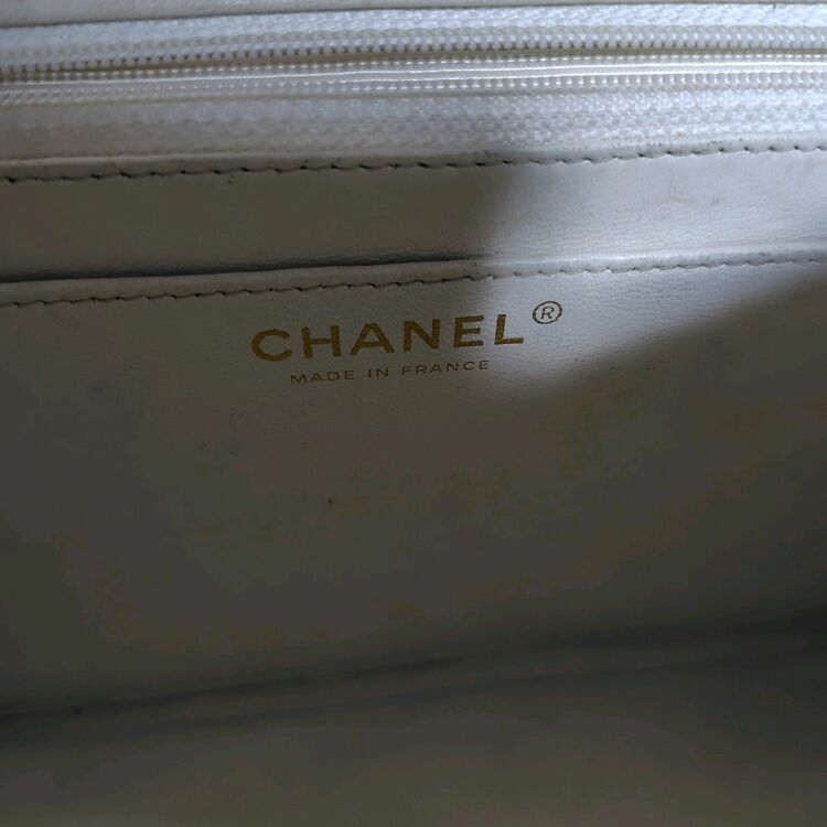 CHANEL　マトラッセ　ショルダーバッグ（ブランドバッグ）の商品画像 - 査定依頼日：2025年11月7日 - 最高査定価格：260,000円
