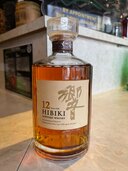 ウイスキー サントリー響 （お酒）の商品画像 - 査定依頼日：2025年1月28日 - 最高査定価格：37,000円